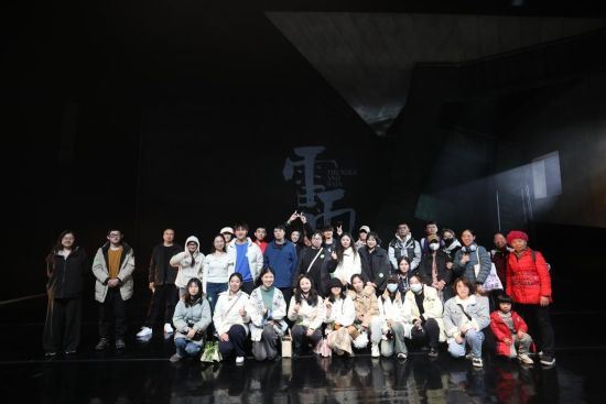 䟨 خ90o؄e脡꡷Lɳ÷Ϫ